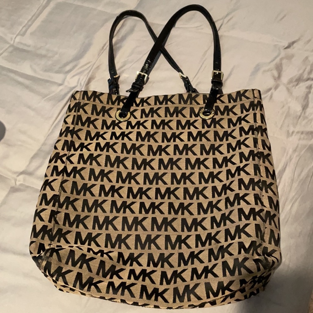 MICHAEL KORS Tote